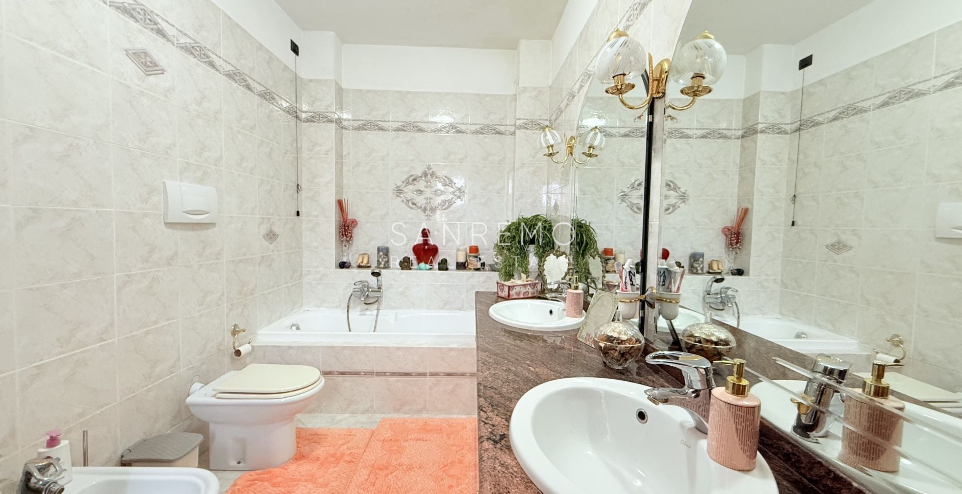 Villa for sale on the Sanremo Hill with amazing sea view