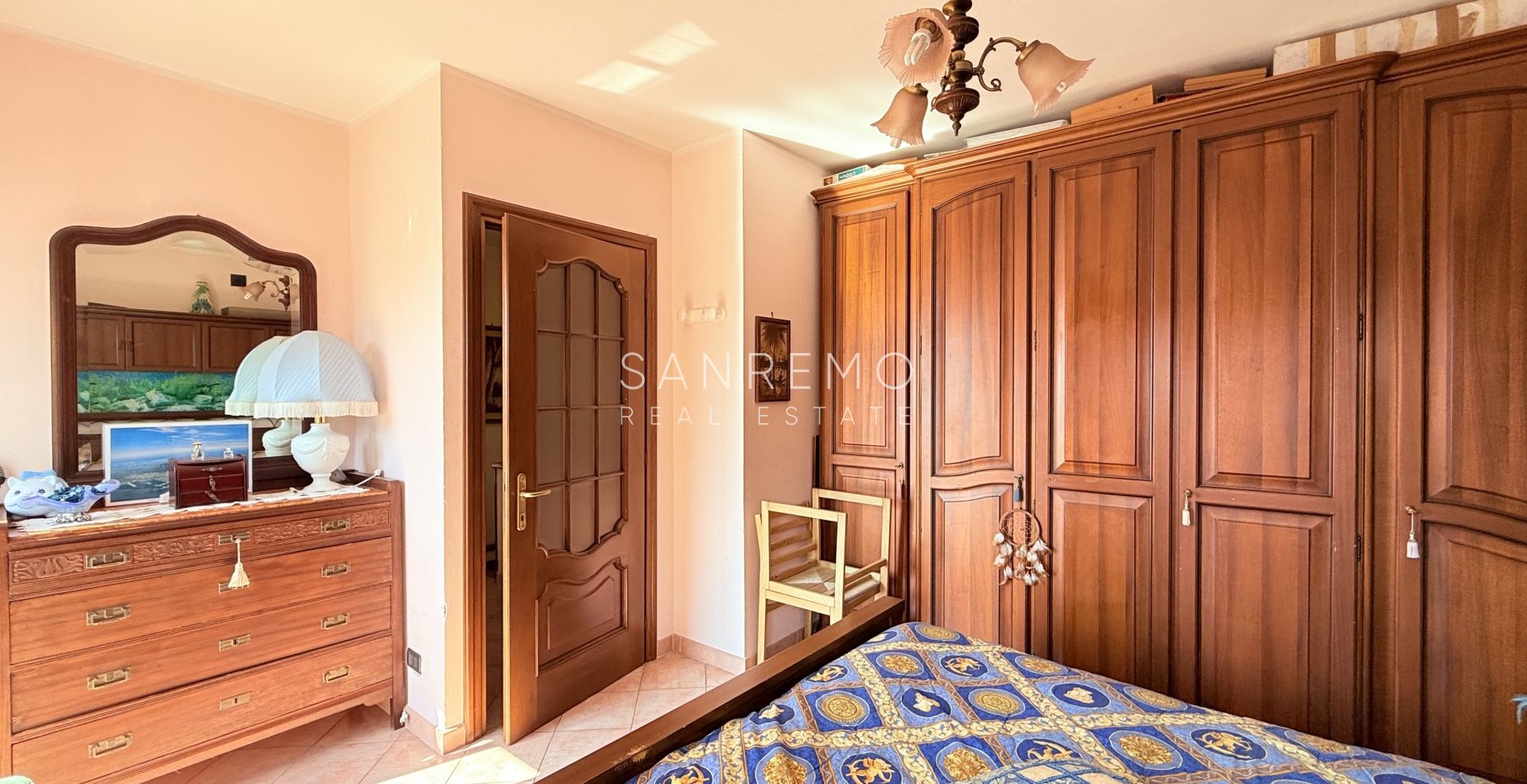 Villa for sale on the Sanremo Hill with amazing sea view