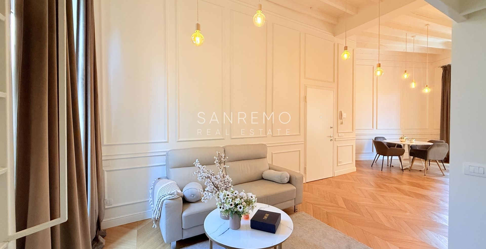 Charming apartment close to the Ariston theatre