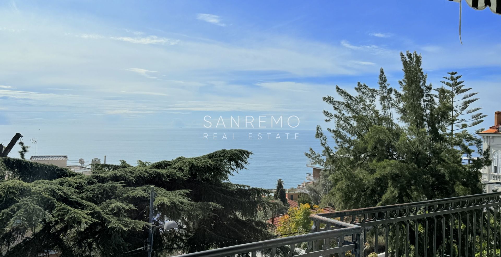3 bedrooms apartment for sale in Sanremo with nice sea view