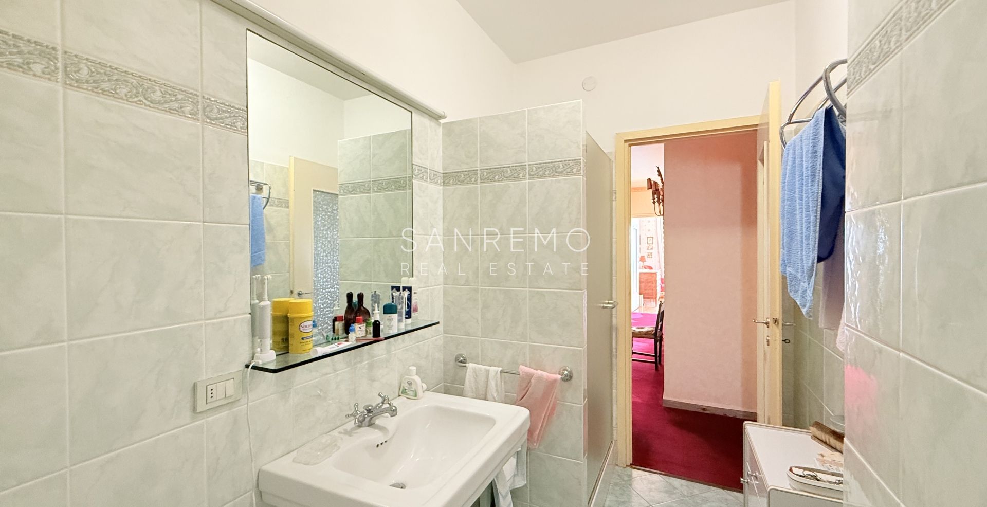 3 bedrooms apartment for sale in Sanremo with nice sea view