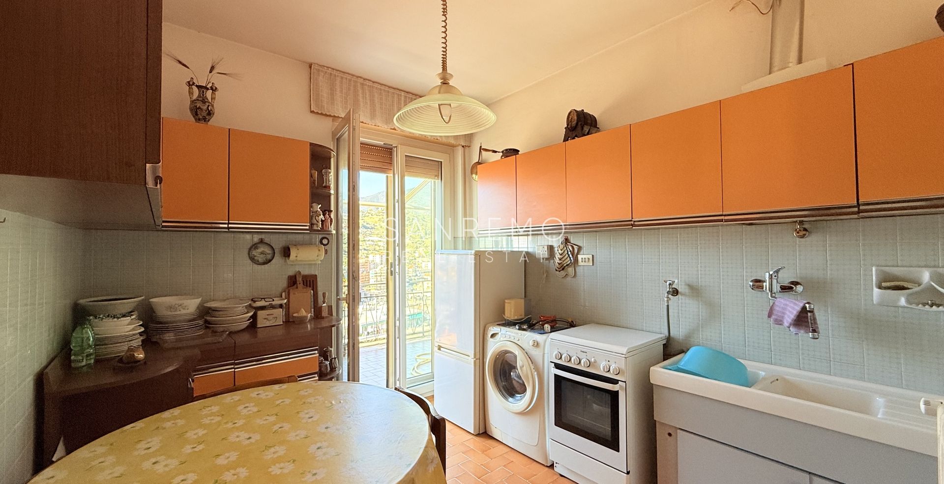 Penthouse for sale in Sanremo with sea view