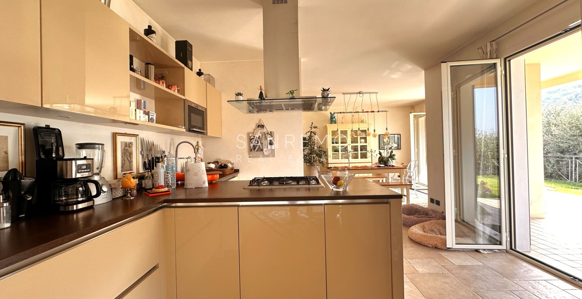 Villa with sea view on the first hill of Bordighera – Elegance, comfort, and breathtaking scenery
