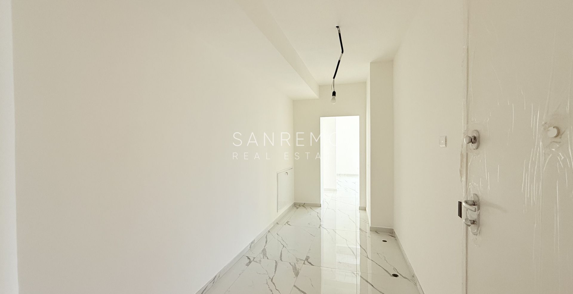 Penthouse in Sanremo close to the beach and bike path