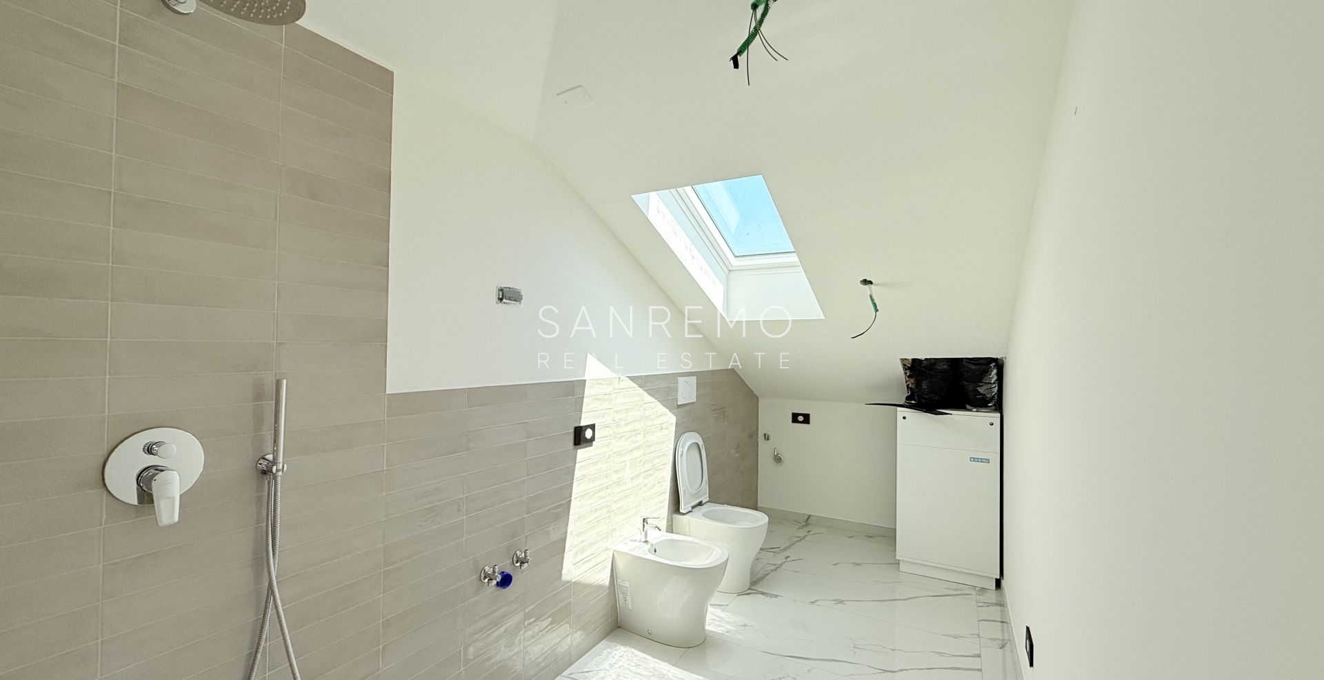 Penthouse in Sanremo close to the beach and bike path