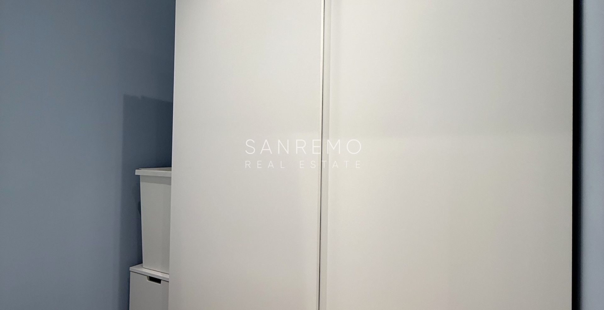 Apartment in perfect condition with a terrace on the prestigious Via Matteotti