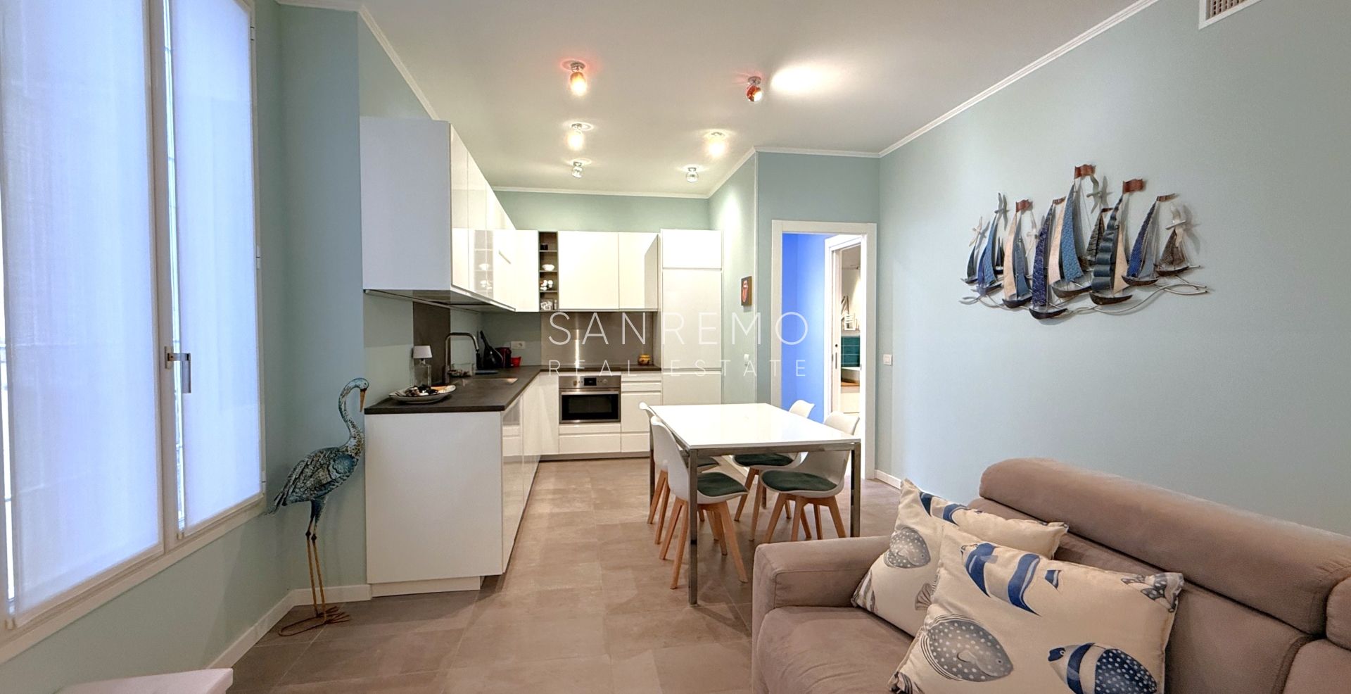 Apartment in perfect condition with a terrace on the prestigious Via Matteotti