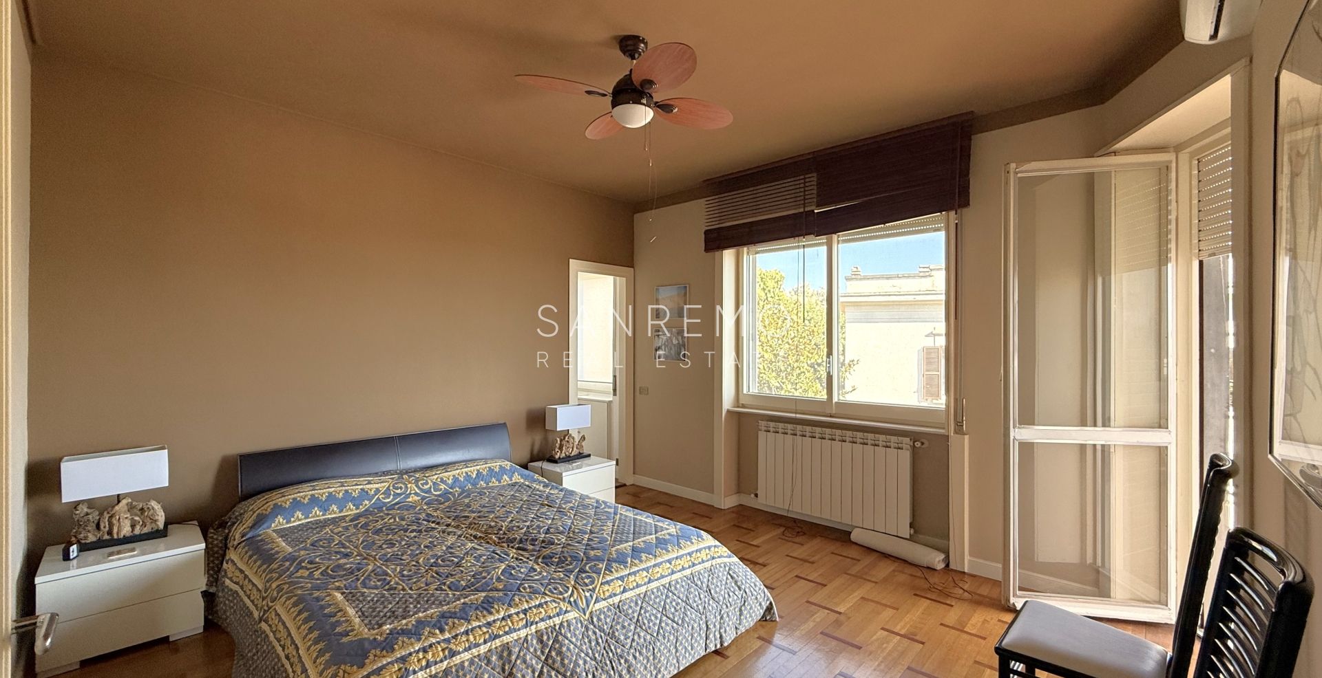 Bright apartment just a few steps from the sea and the cycle path