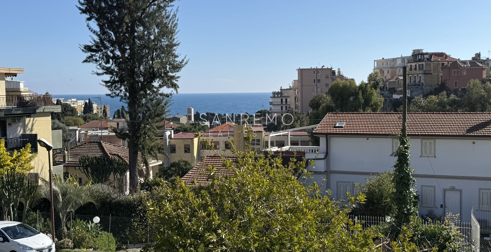 Detached house with open views over the greenery in a quiet and peaceful location