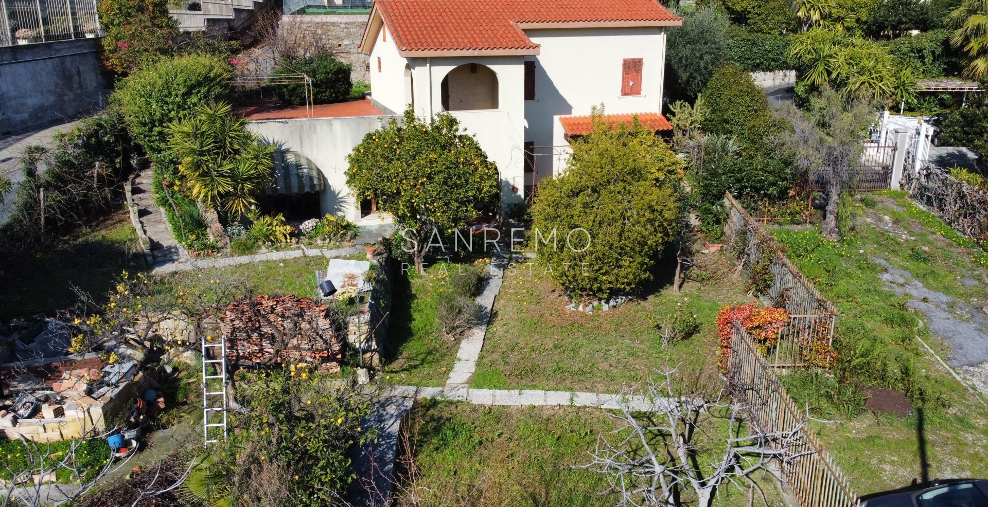 Detached house with open views over the greenery in a quiet and peaceful location