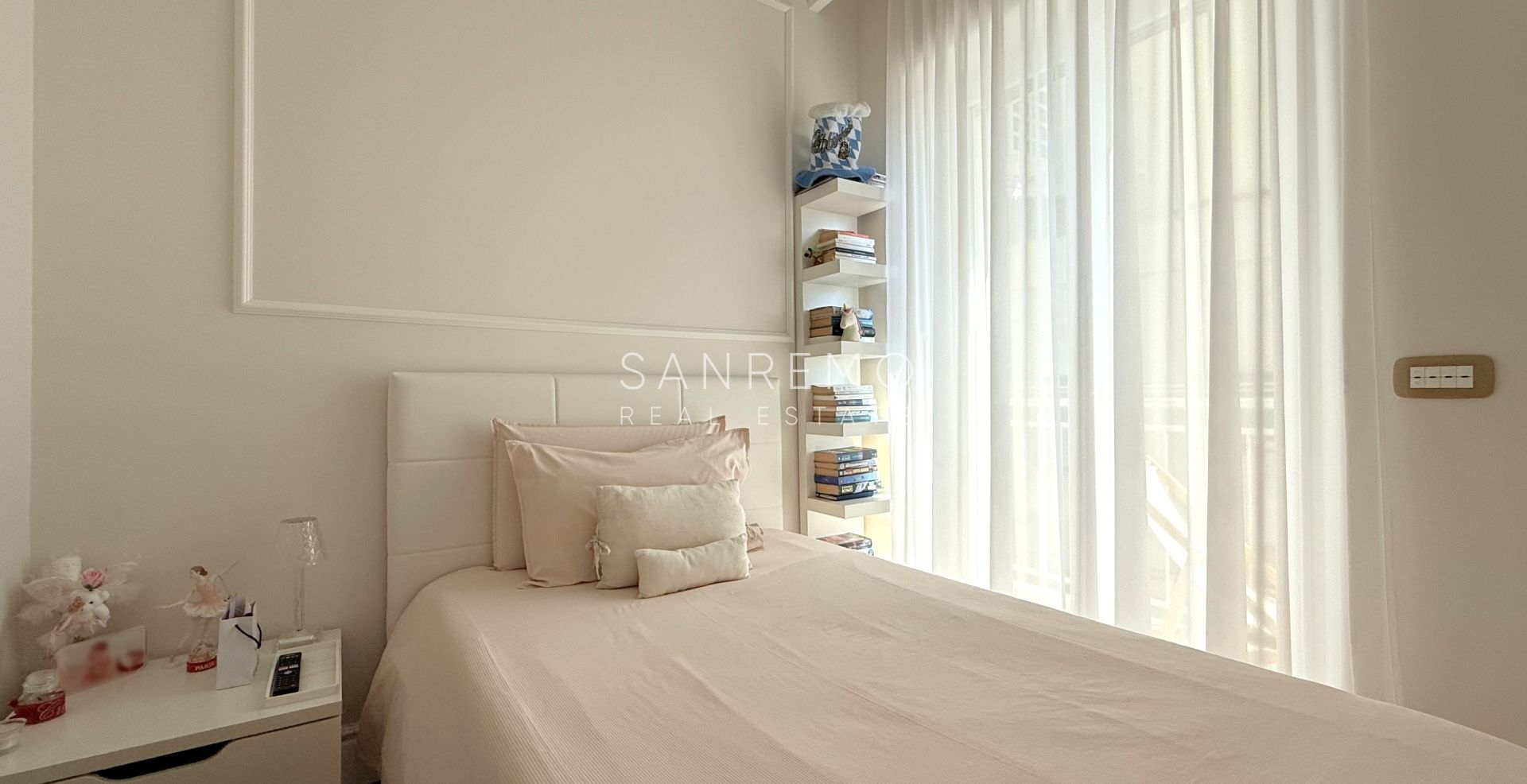 Fully renovated apartment with a pleasant outdoor space