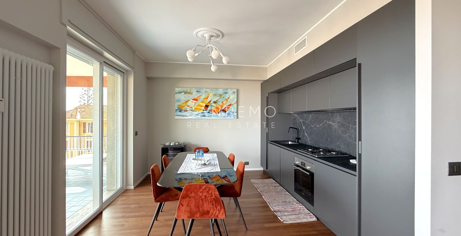 Apartment with excellent exposure, terrace, and pleasant sea view