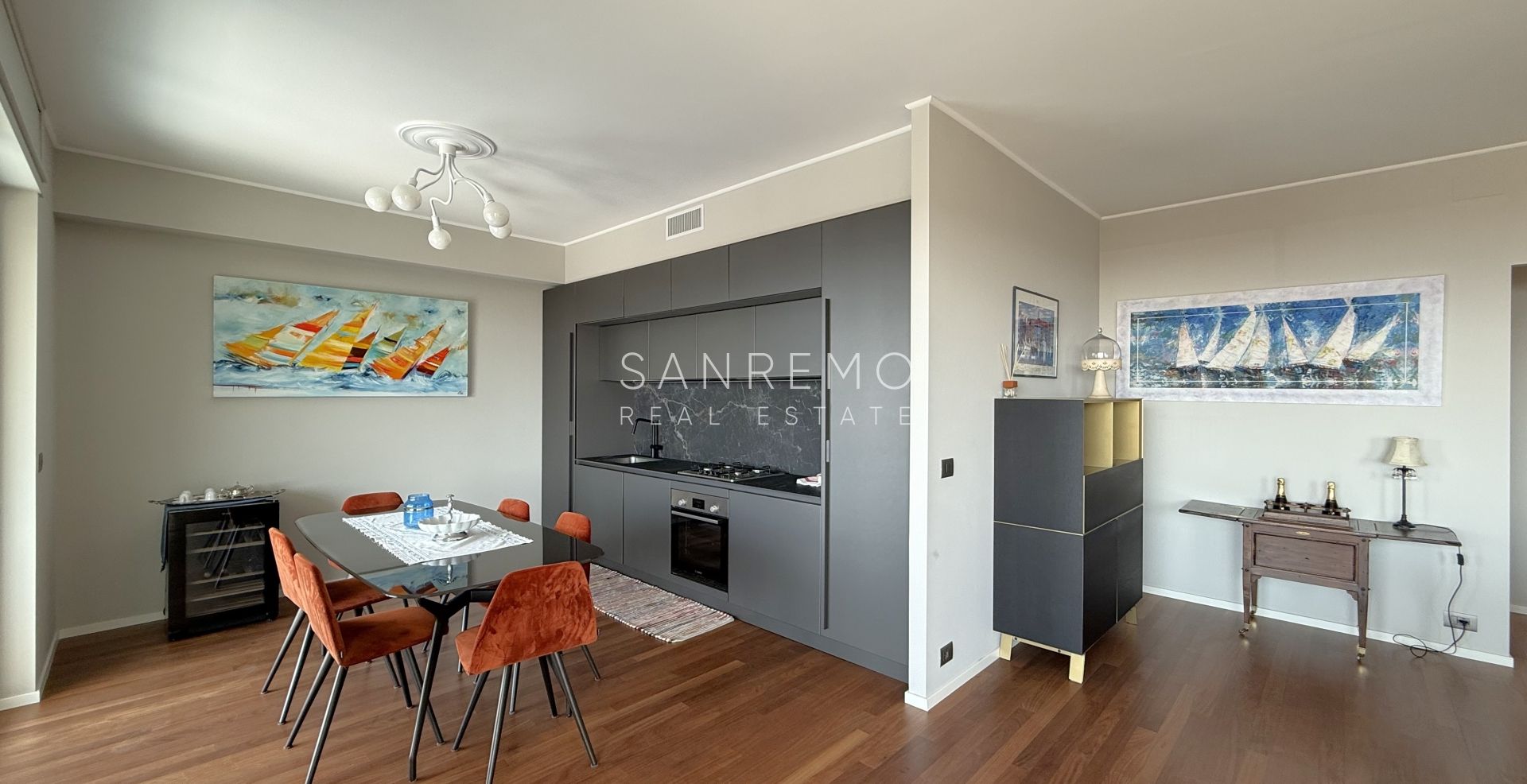 Apartment with excellent exposure, terrace, and pleasant sea view