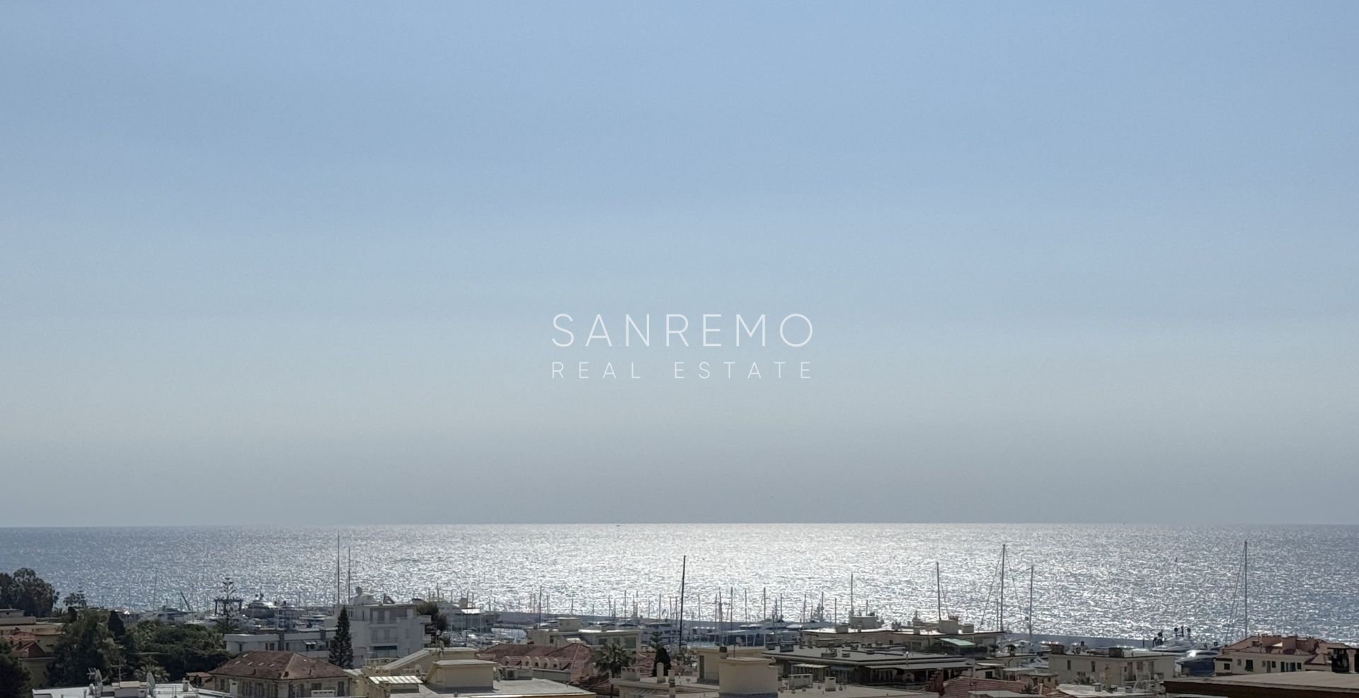 Apartment with excellent exposure, terrace, and pleasant sea view