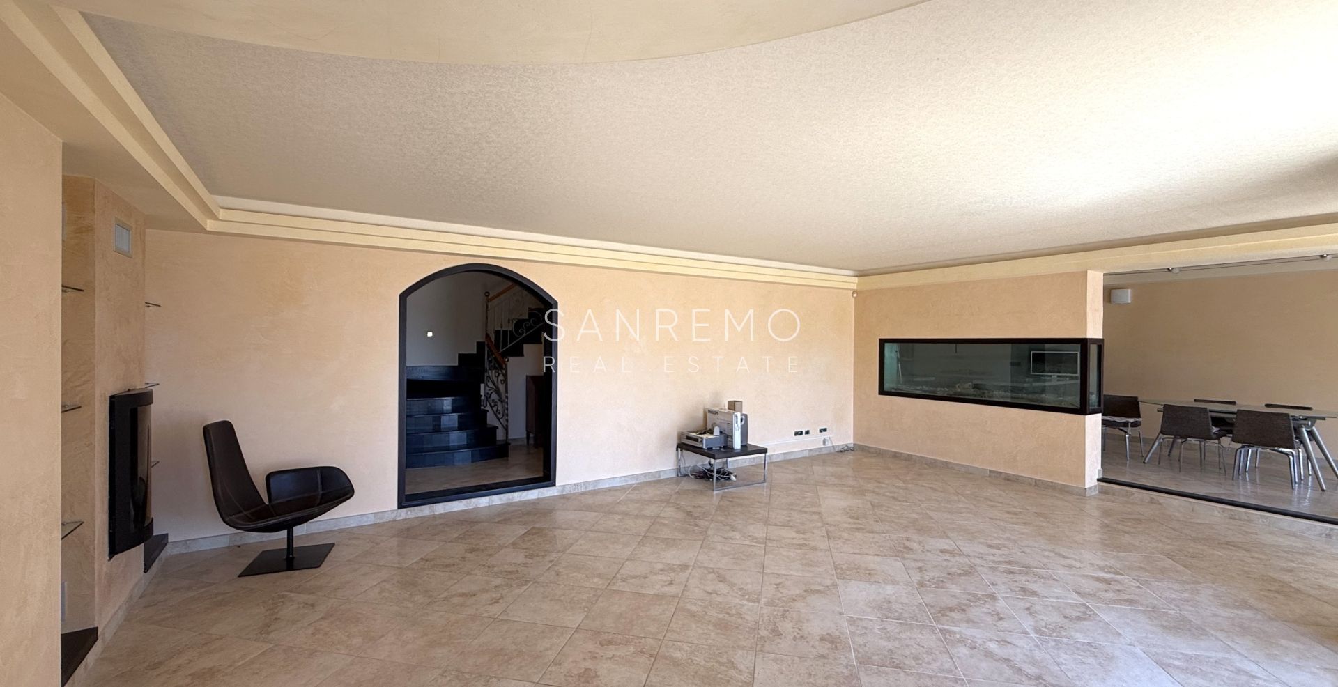 Beautiful villa surrounded by greenery with swimming pool and sea view