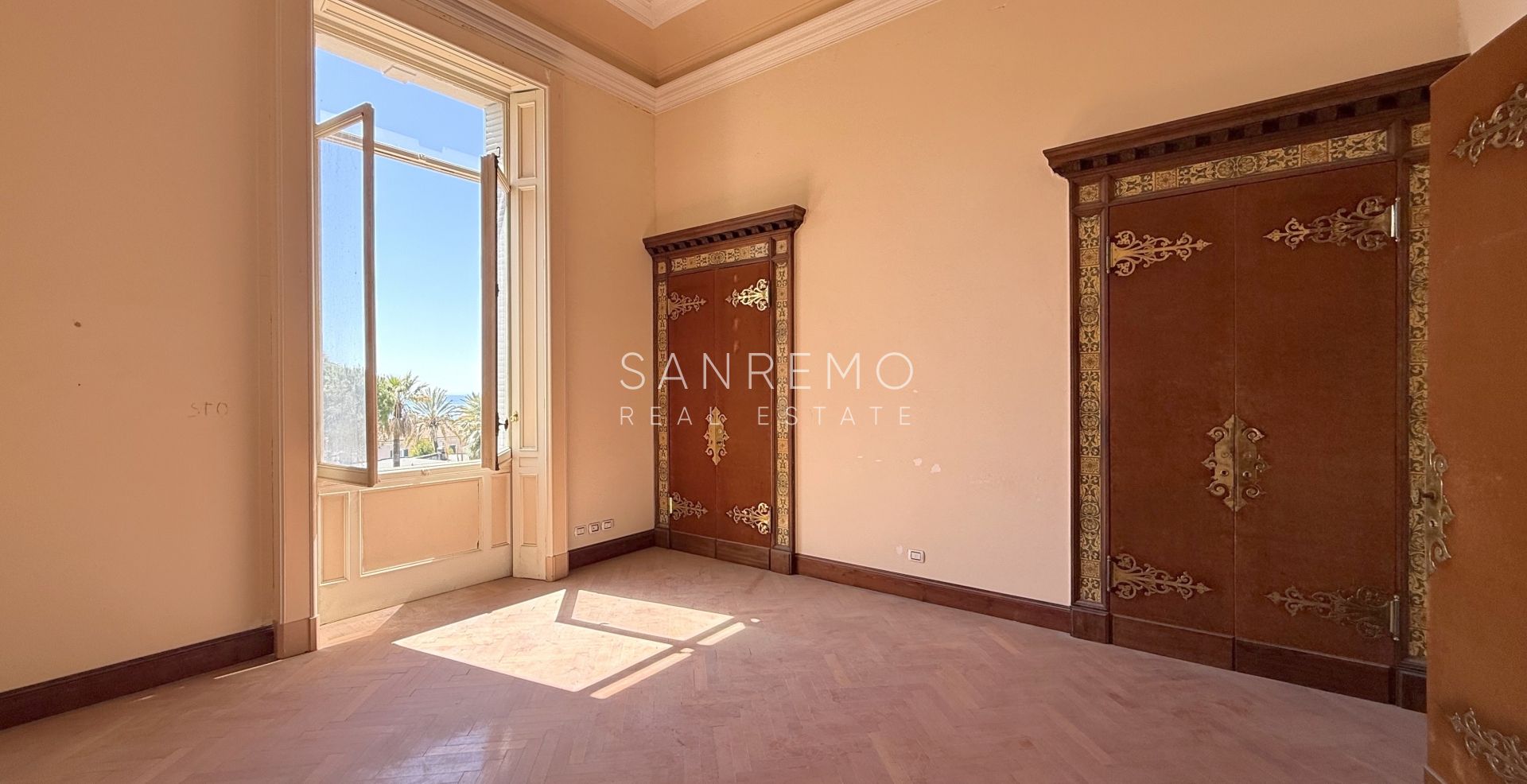 Historic residence of exceptional beauty and prestige