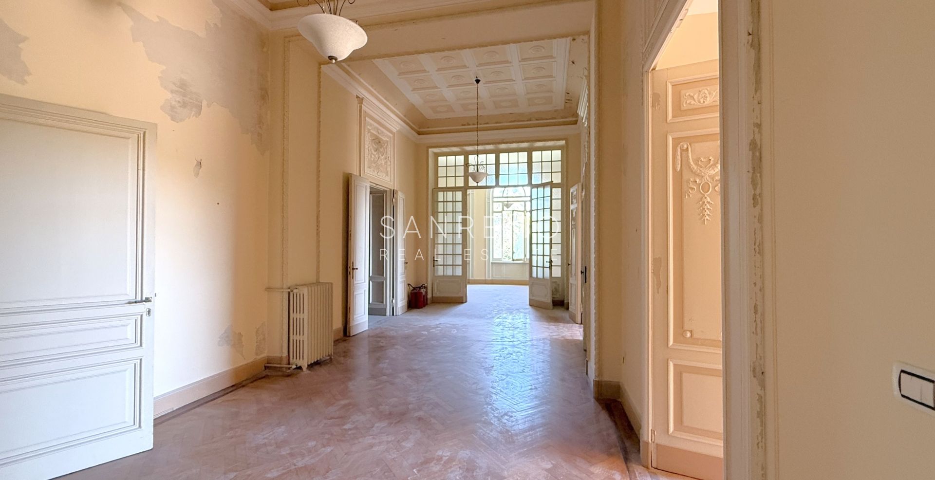 Historic residence of exceptional beauty and prestige