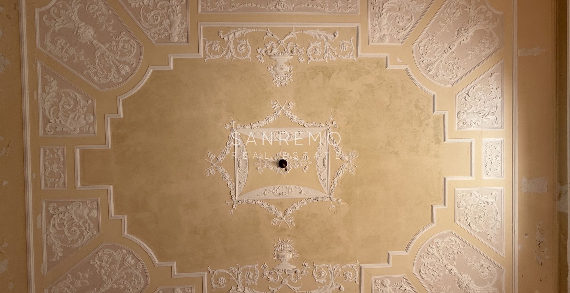 Historic residence of exceptional beauty and prestige