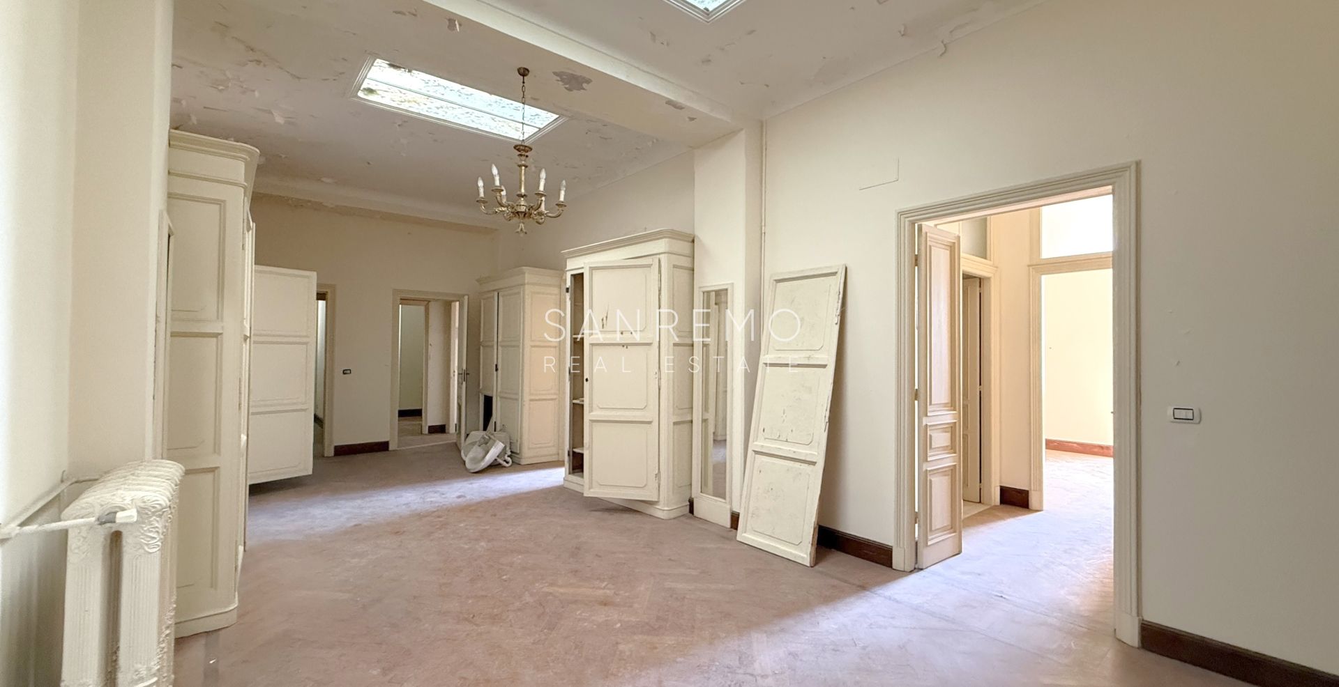 Historic residence of exceptional beauty and prestige