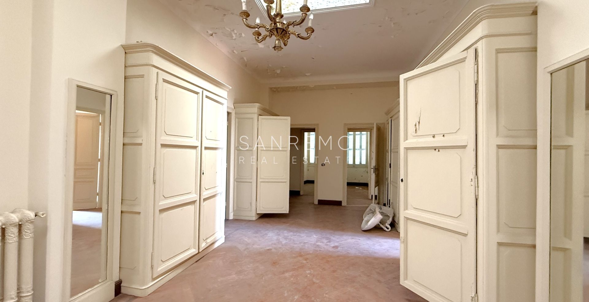 Historic residence of exceptional beauty and prestige