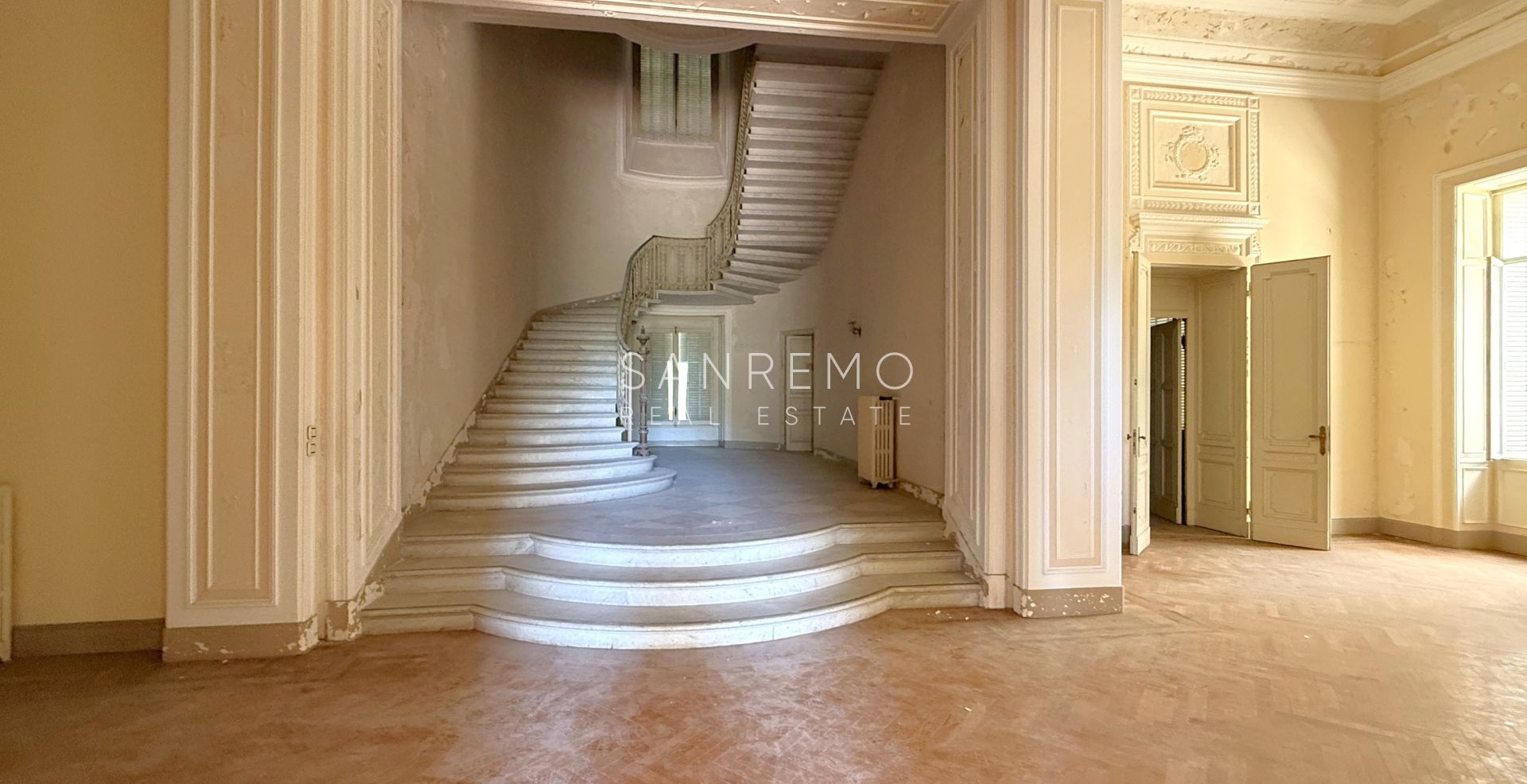Historic residence of exceptional beauty and prestige