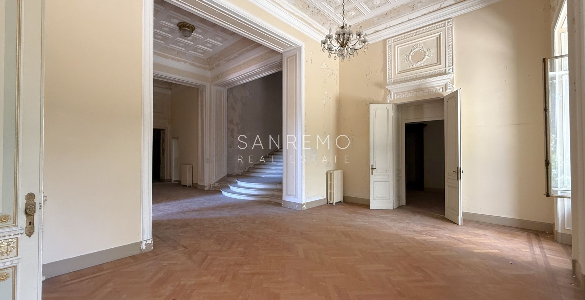 Historic residence of exceptional beauty and prestige