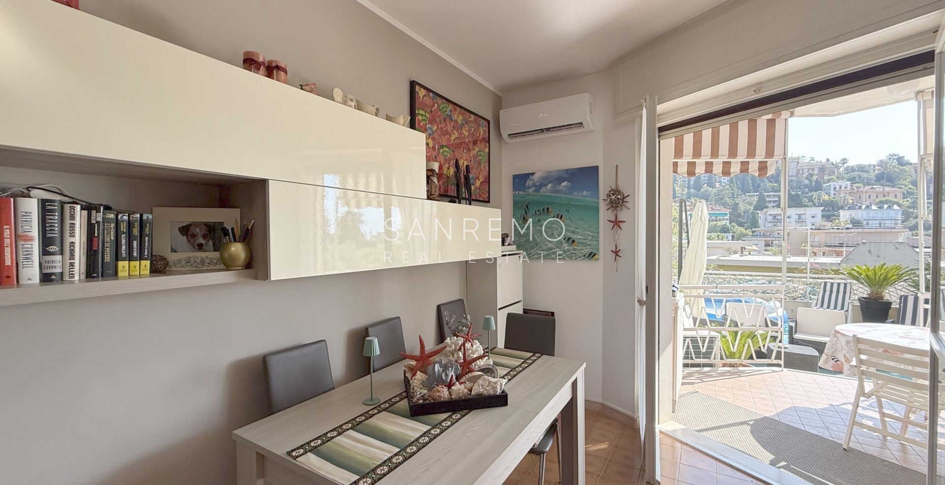 Charming one-bedroom apartment with a pleasant outdoor space