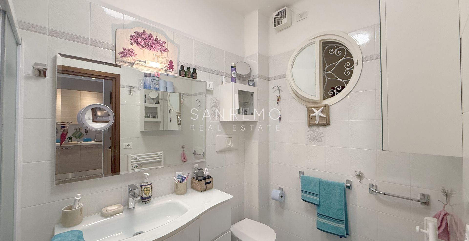 Charming one-bedroom apartment with a pleasant outdoor space