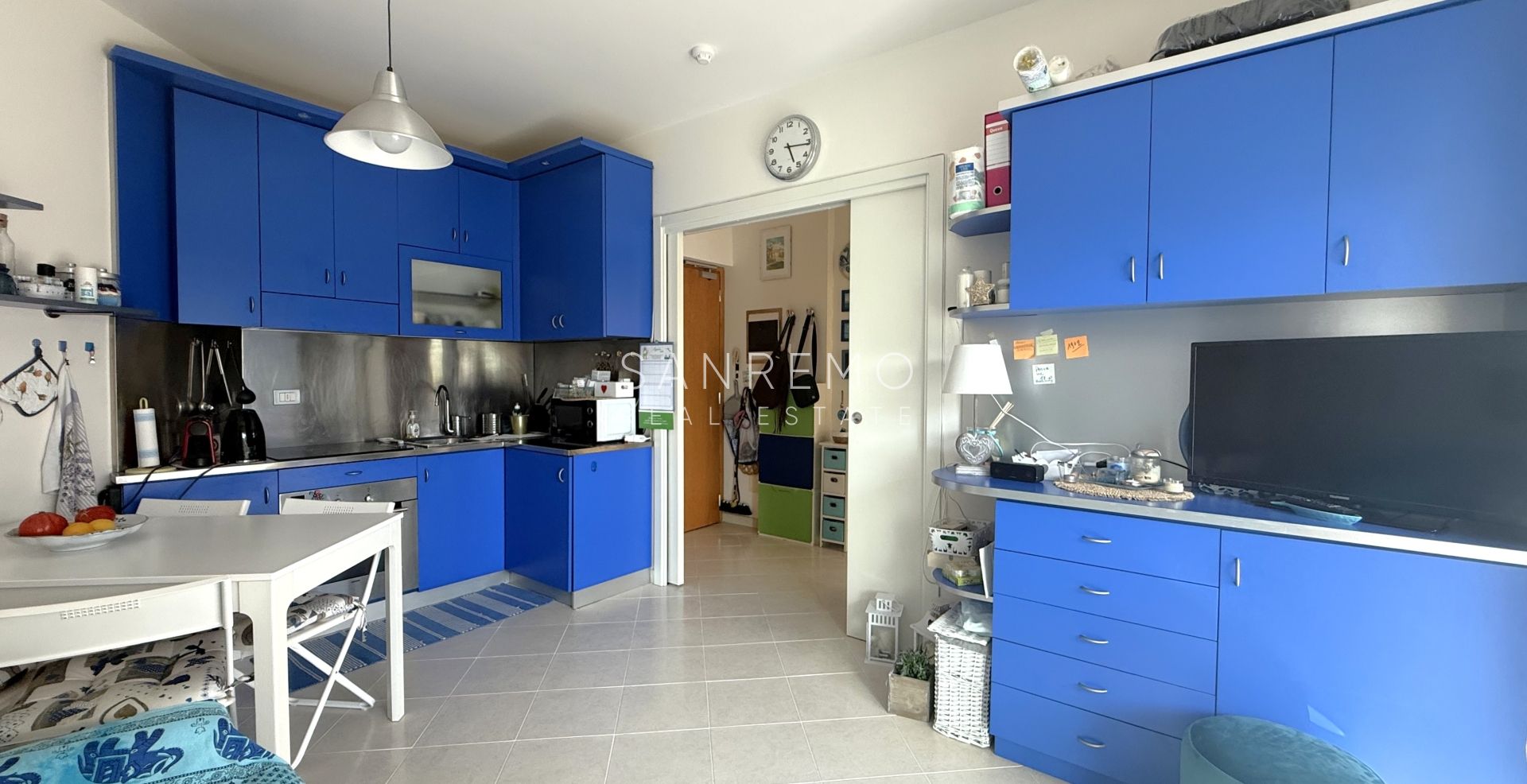 Charming two-room apartment with private garden and garage