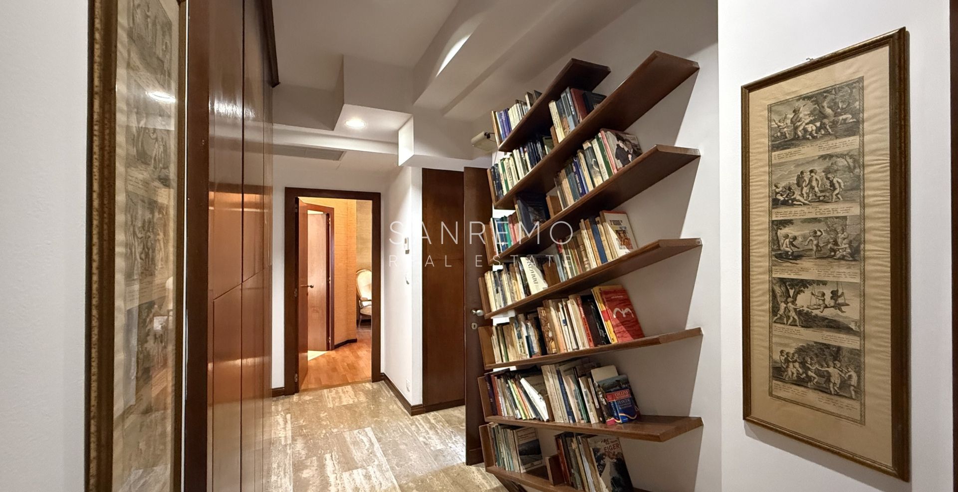 Spacious apartment in an elegant condominium surrounded by greenery