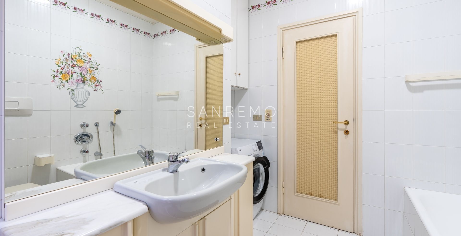 Apartment of over 180 sqm in the heart of Sanremo