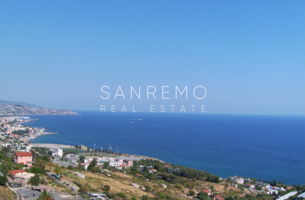 Villa with garden on sale in Sanremo
