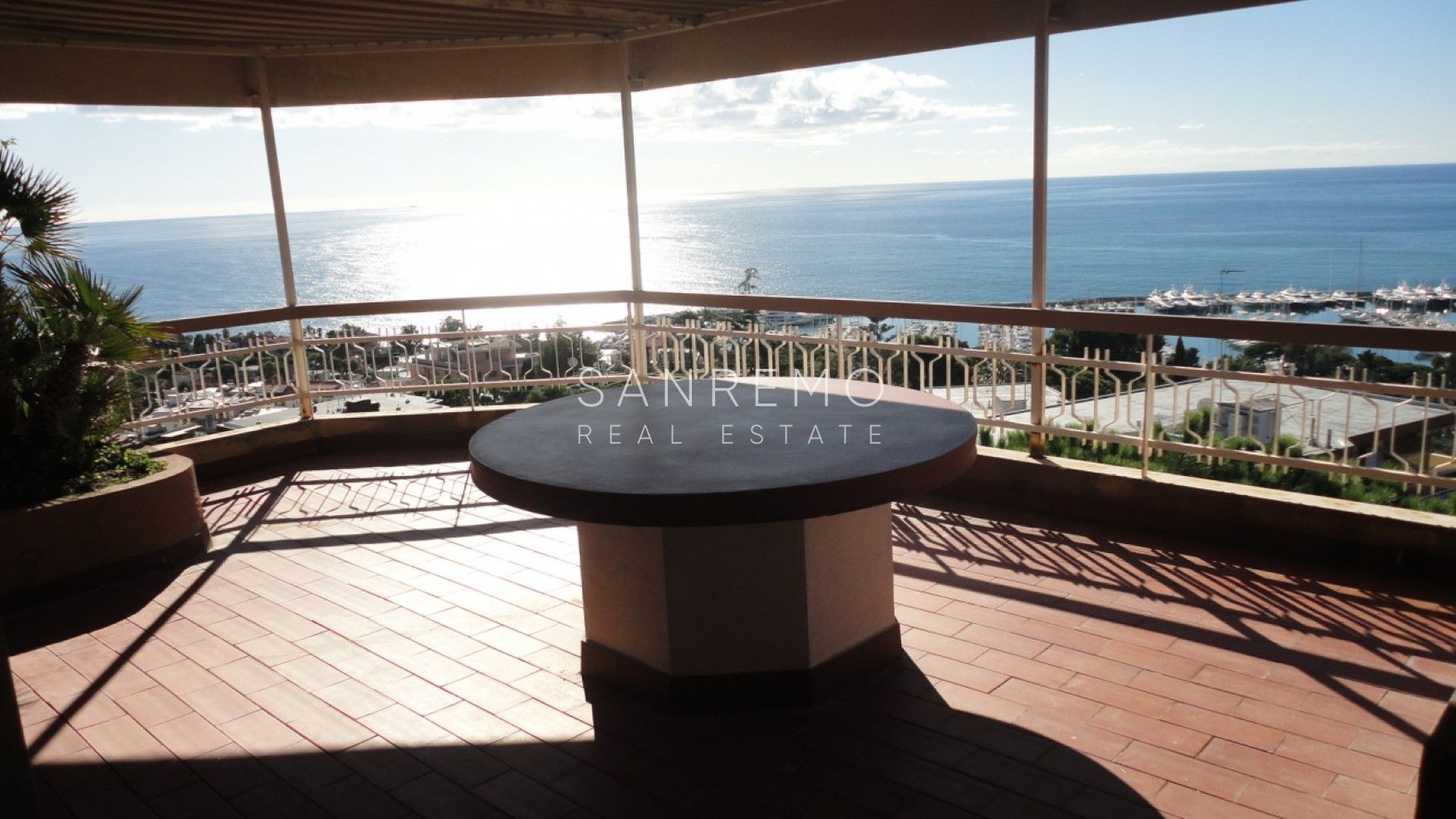 Penthouse facing Porto Sole