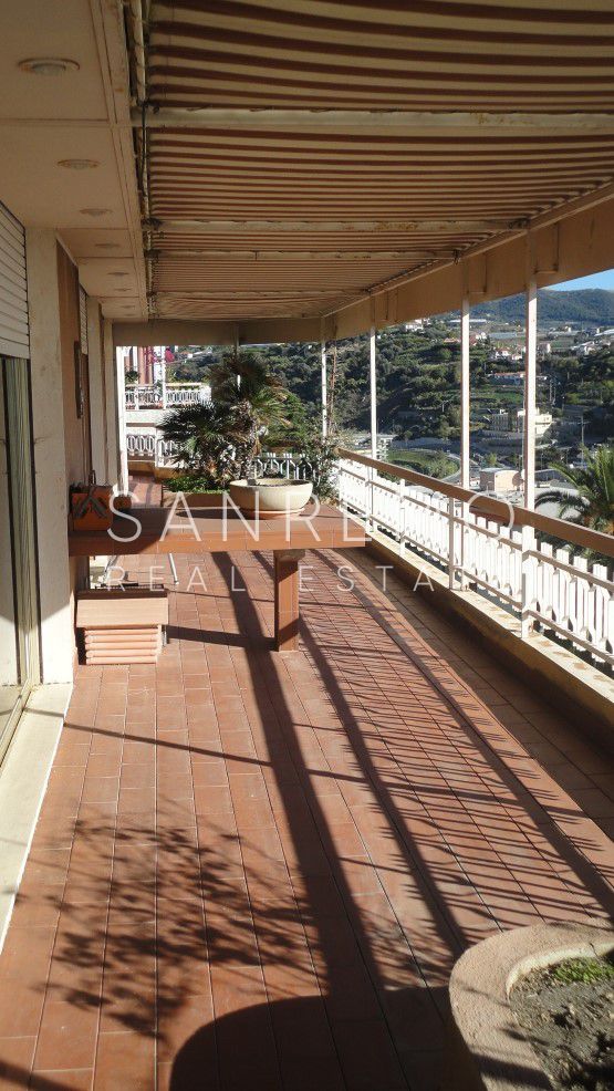 Penthouse facing Porto Sole