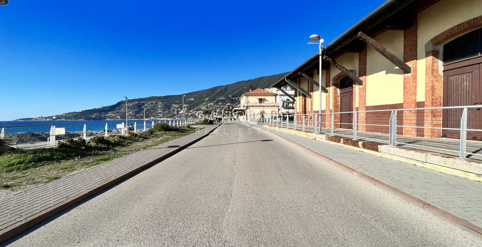 nice apartment close to the beach and the bike path