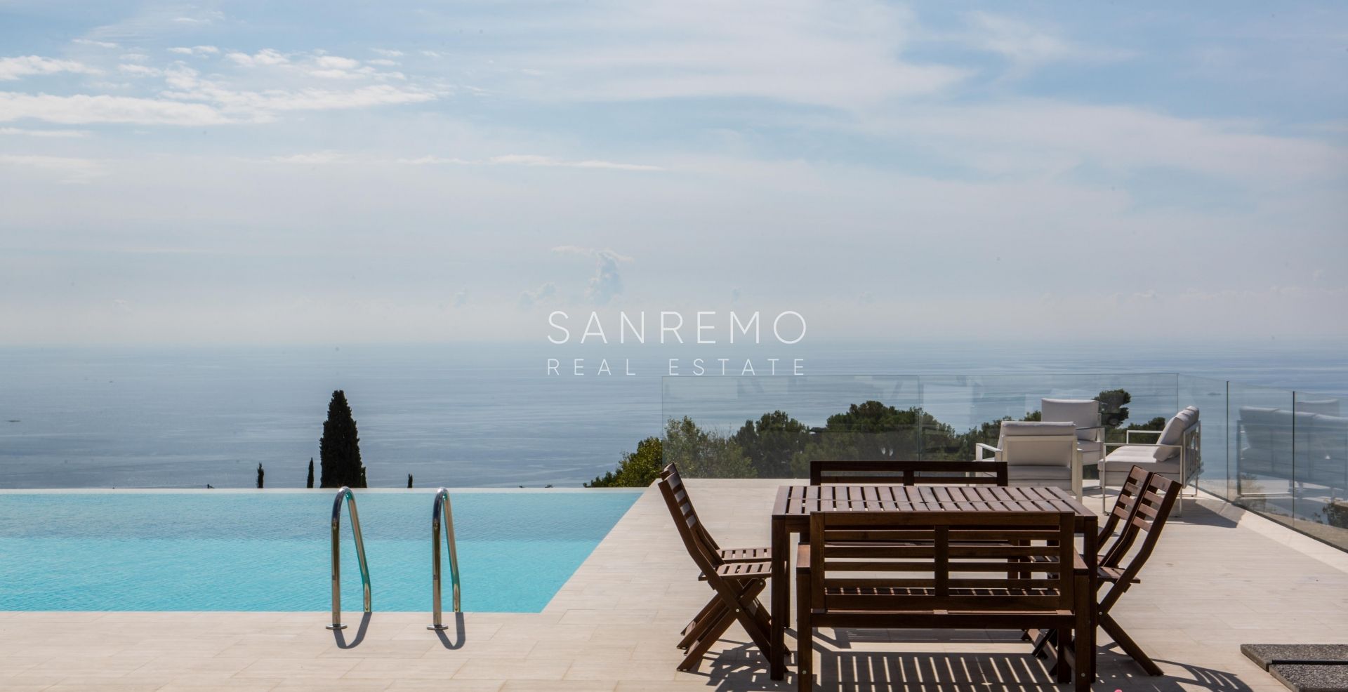 Magnificent villa for sale close to Sanremo