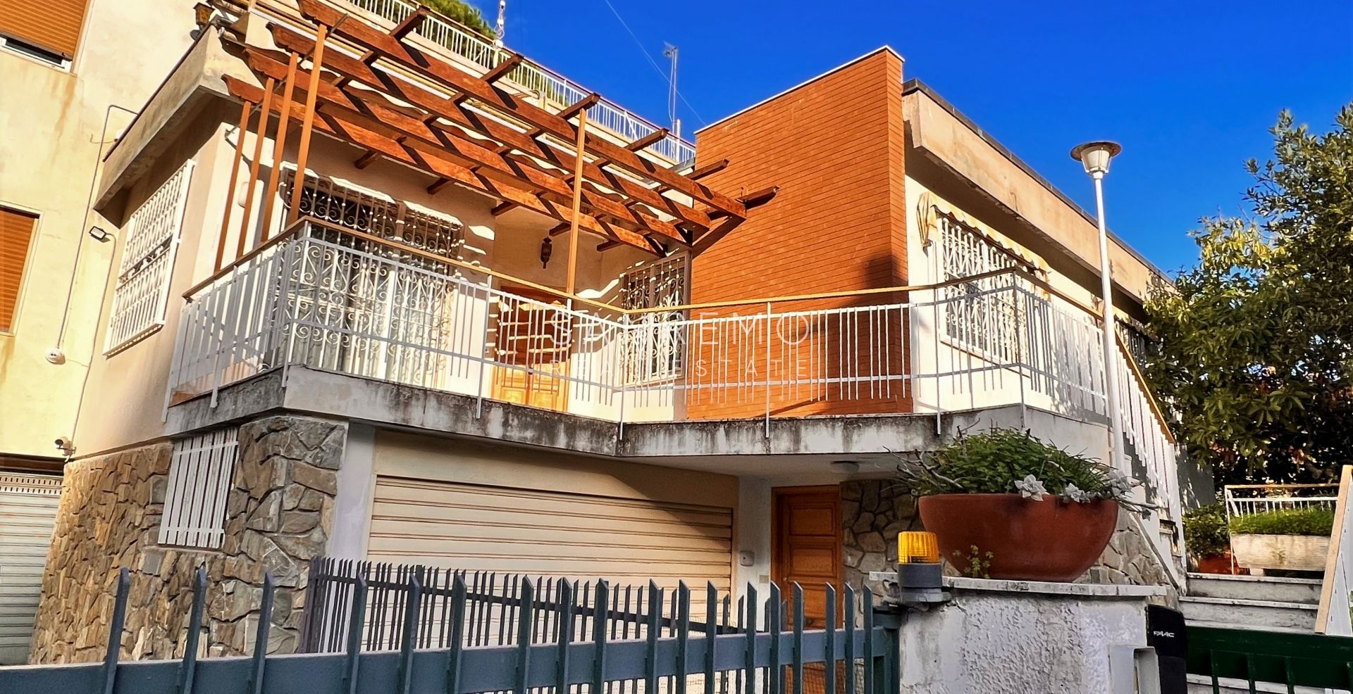 Semi-detached house for sale in Sanremo