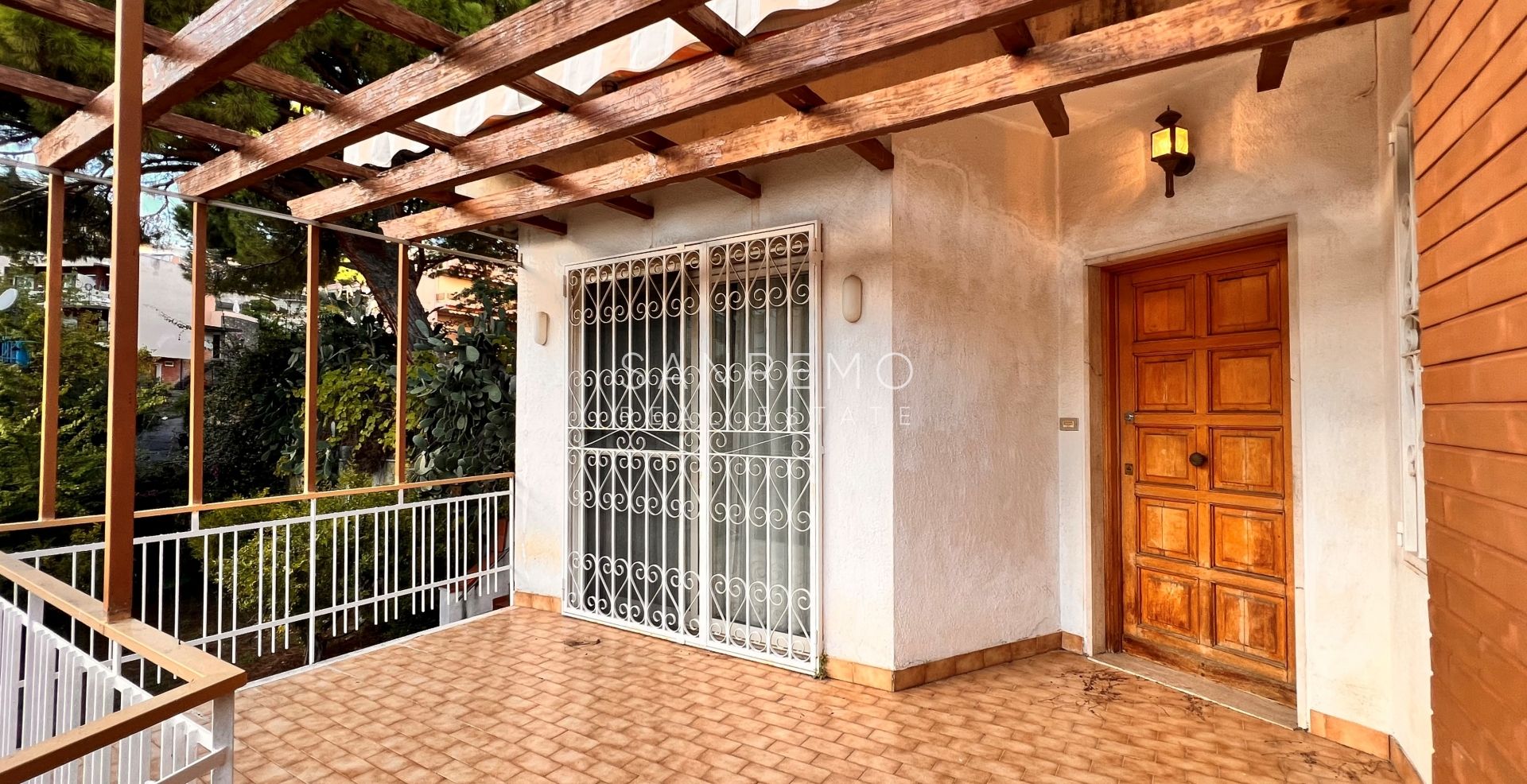 Semi-detached house for sale in Sanremo
