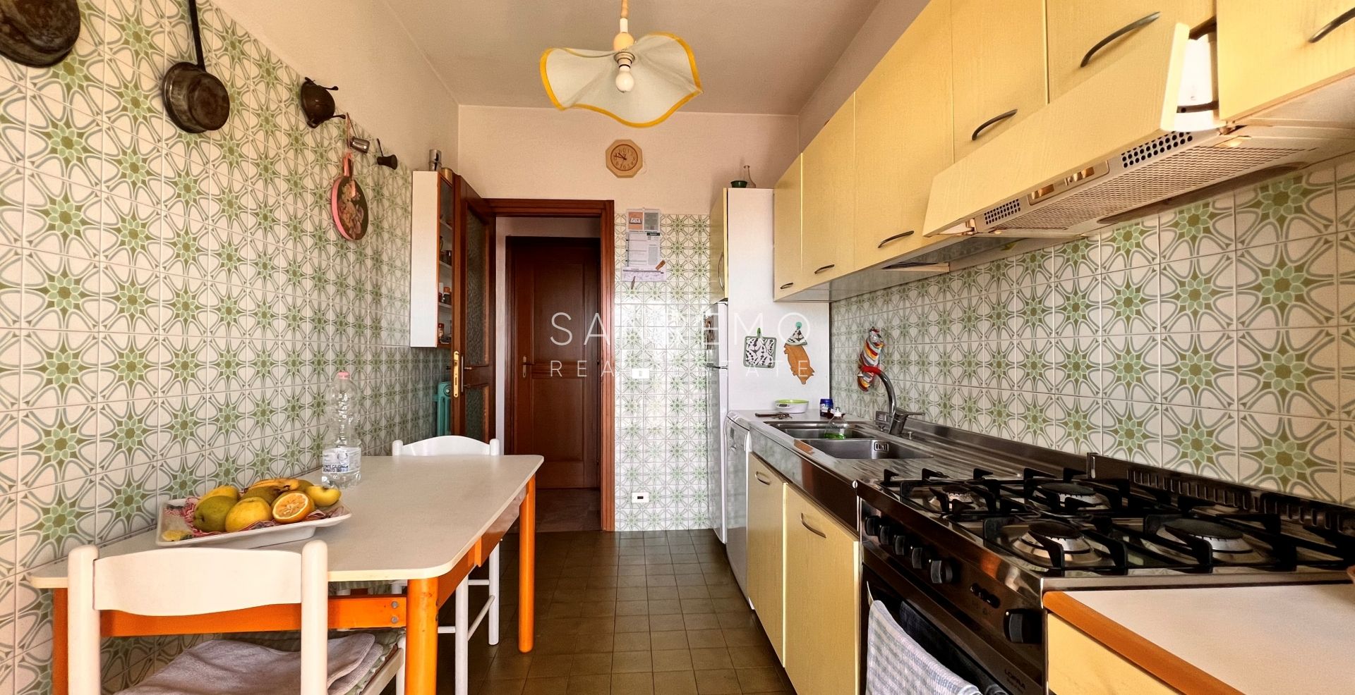 3 bedroom apartment behing Portosole