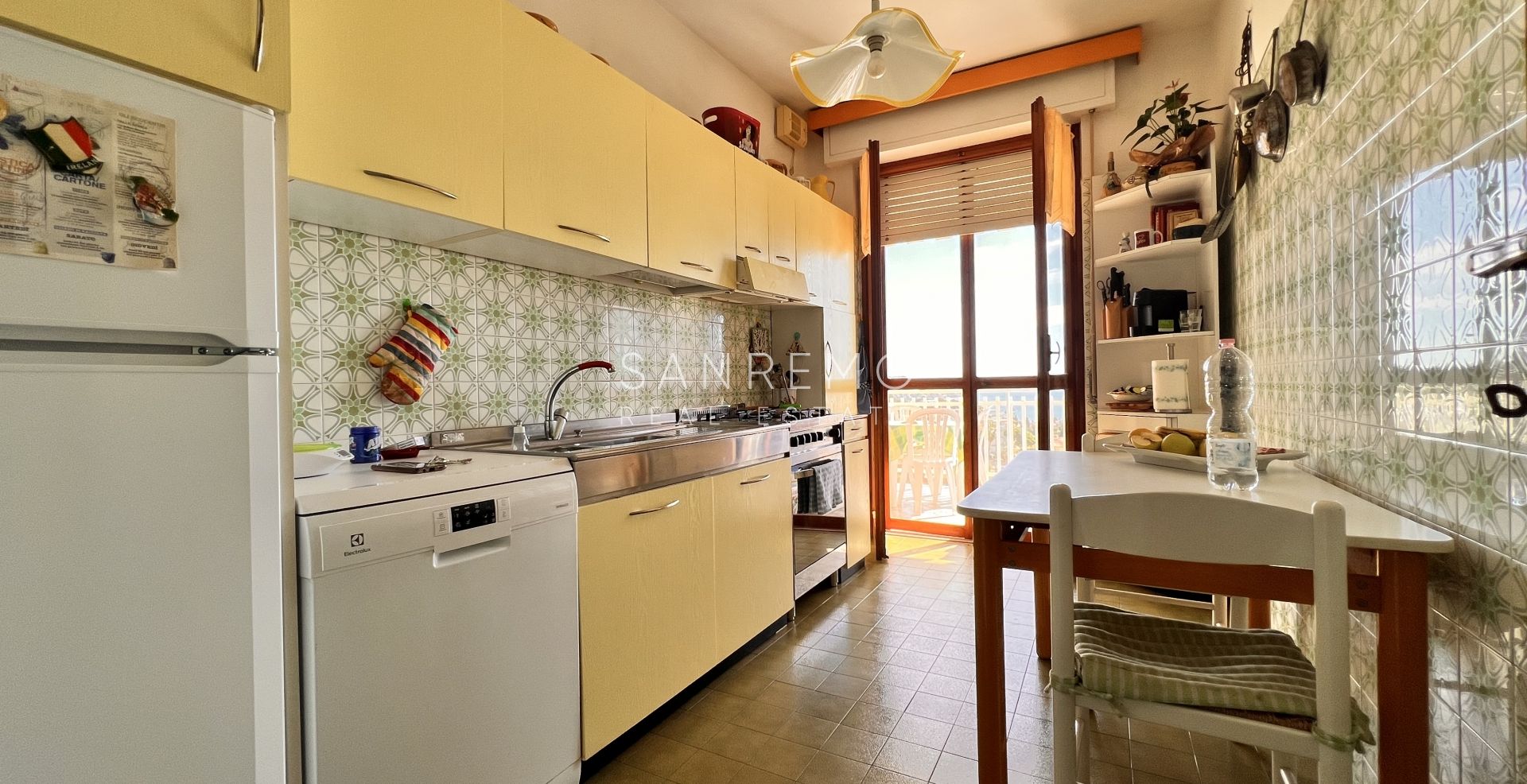 3 bedroom apartment behing Portosole