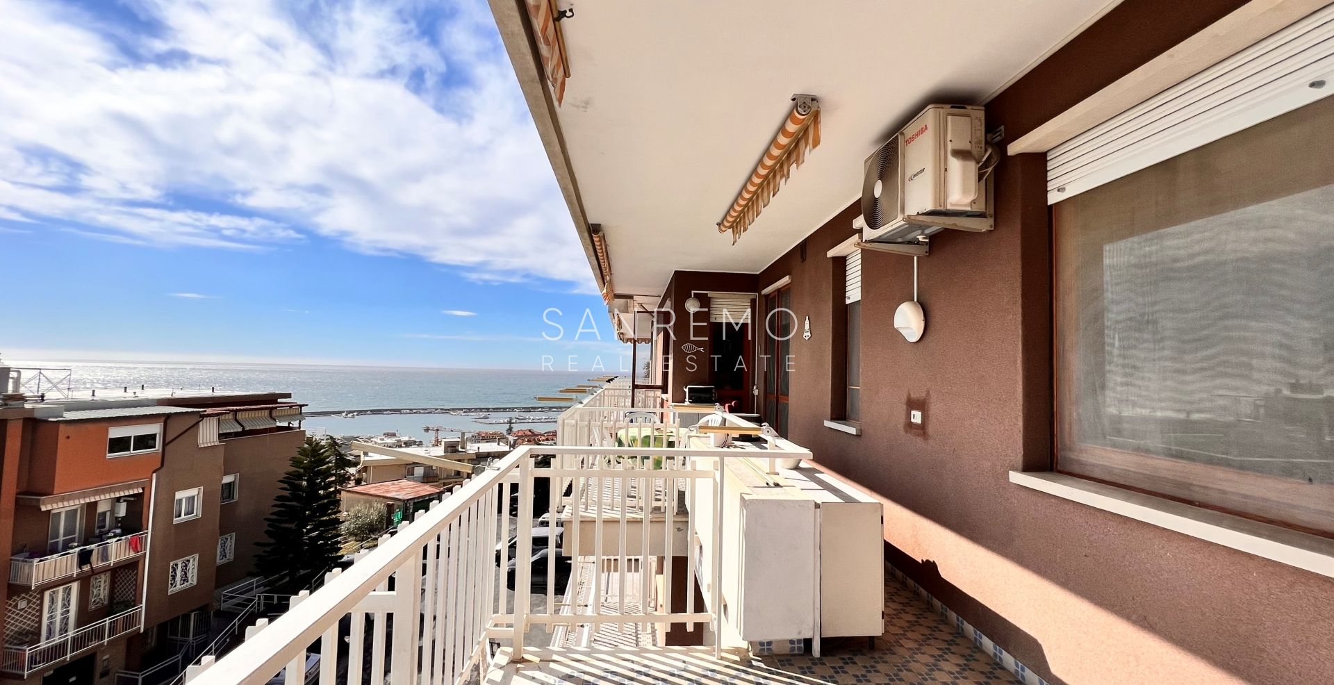 3 bedroom apartment behing Portosole