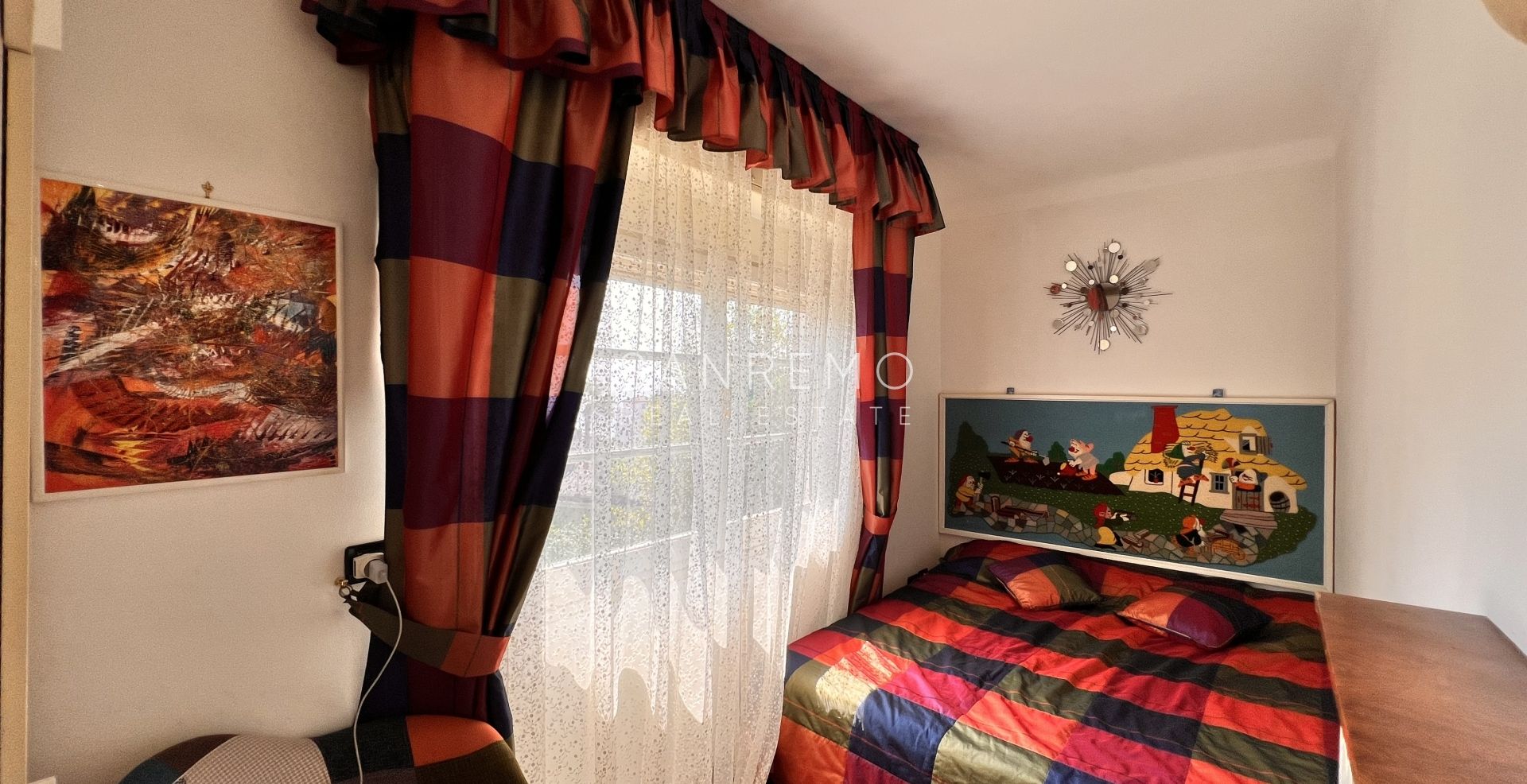 Lovely villa surrounded by greenery within walking distance of the Casino