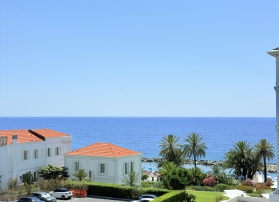 Penthouse in Sanremo close to the beach and bike path